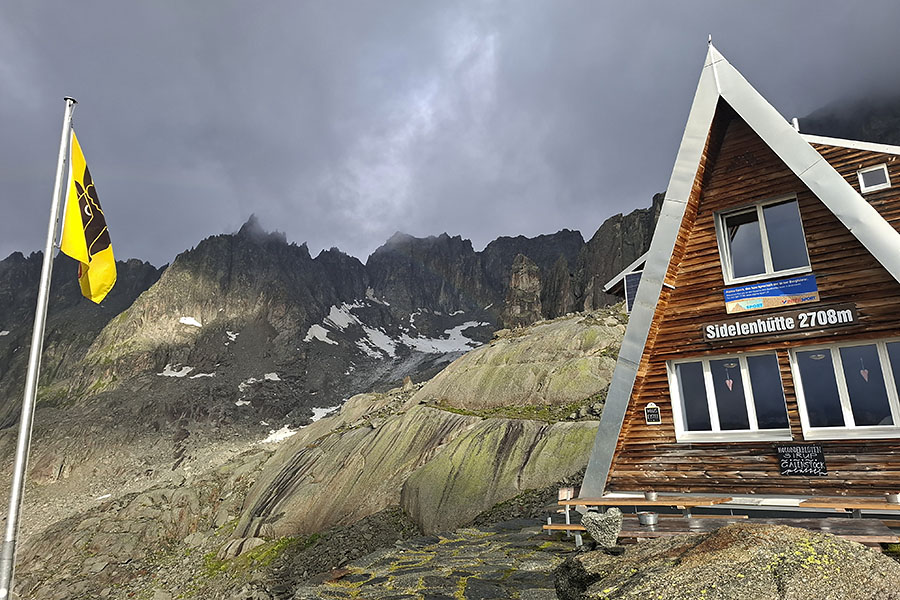 Klettern rund um die Sidelenhütte